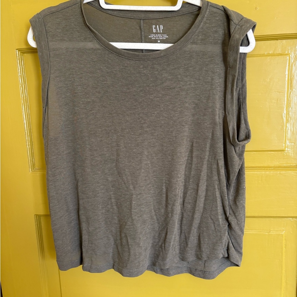 Green Sleeveless Women's Top